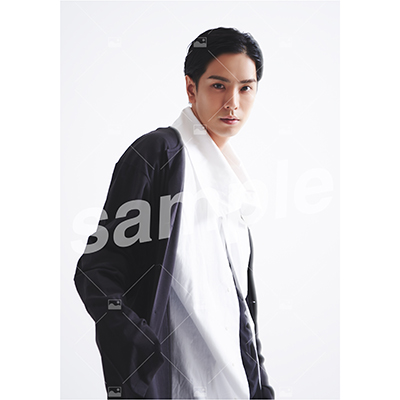 【黒羽麻璃央2021年カレンダー発売記念お渡し会】 特典付きOn-line Photo Aセット（20枚+2枚）