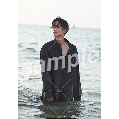 【黒羽麻璃央2022年カレンダー発売記念お渡し会】 特典付きOn-line Photo Bセット（20枚+2枚）