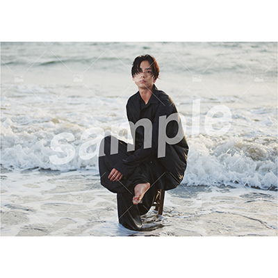 【黒羽麻璃央2022年カレンダー発売記念お渡し会】 特典付きOn-line Photo Bセット（20枚+2枚）