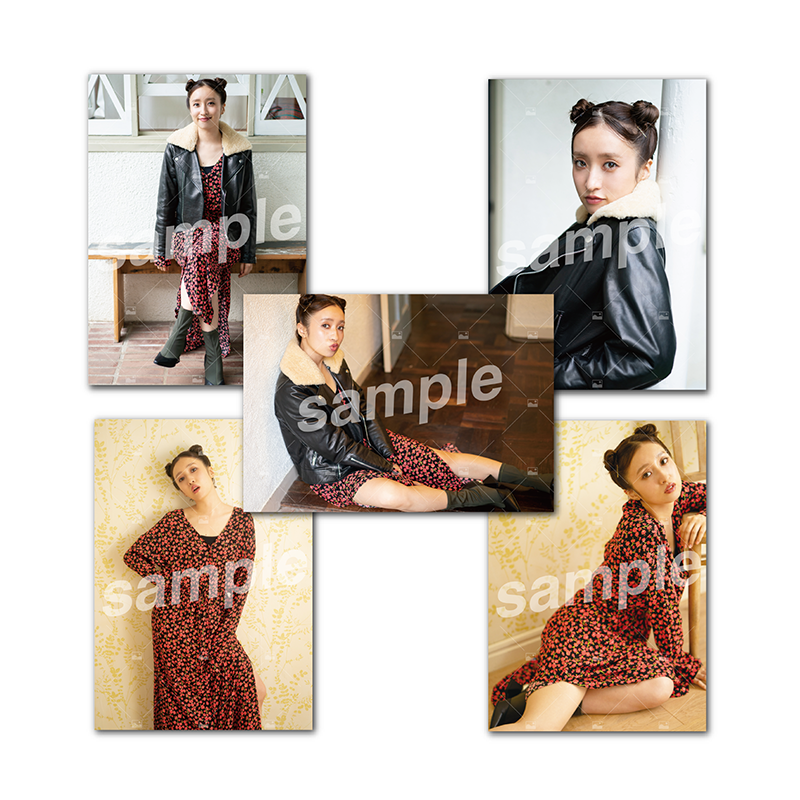 【梅田彩佳第1回ファンミーティング2021】特典付き生写真フルセット（全27枚）【受注販売】