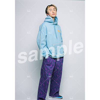 【伊万里有 FAN MEETING2022 「BLACK & WHITE」】Vol.2 特典付きOn-line Photo フルセットB（20枚+2枚）