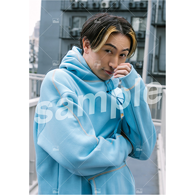 【伊万里有 FAN MEETING2022 「BLACK & WHITE」】Vol.2 特典付きOn-line Photo フルセットA（20枚+2枚）