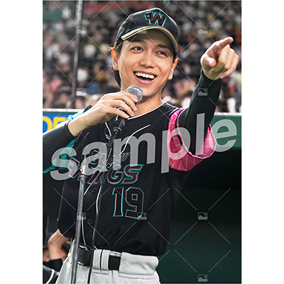 BLACK WINGS (山崎育三郎 B)