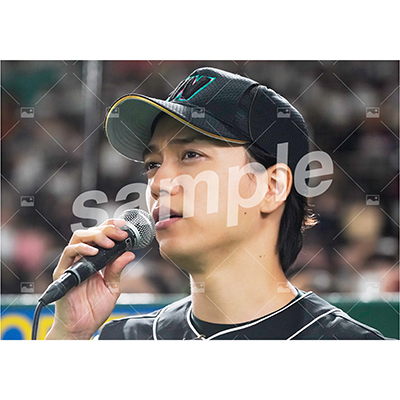 BLACK WINGS (山崎育三郎 C)