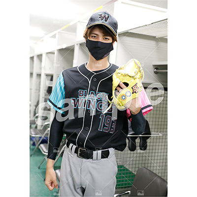 BLACK WINGS (井阪郁巳 A)