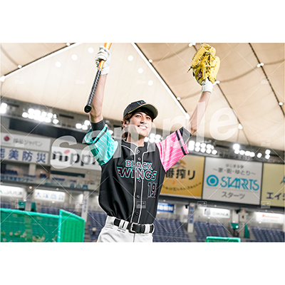 BLACK WINGS (井阪郁巳 D)