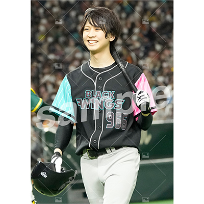 BLACK WINGS (岡宮来夢 C)