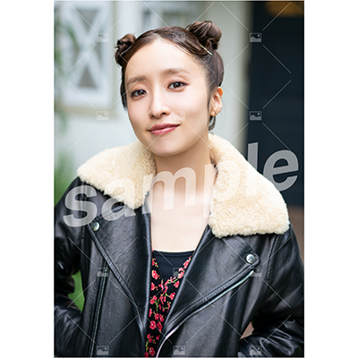 【梅田彩佳ファンミーティング2021】 特典付きOn-line Photo Bセット（20枚+2枚）